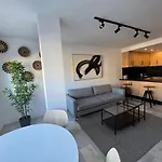 Appartement New In The Heart Of Puerto Banus Marbellac