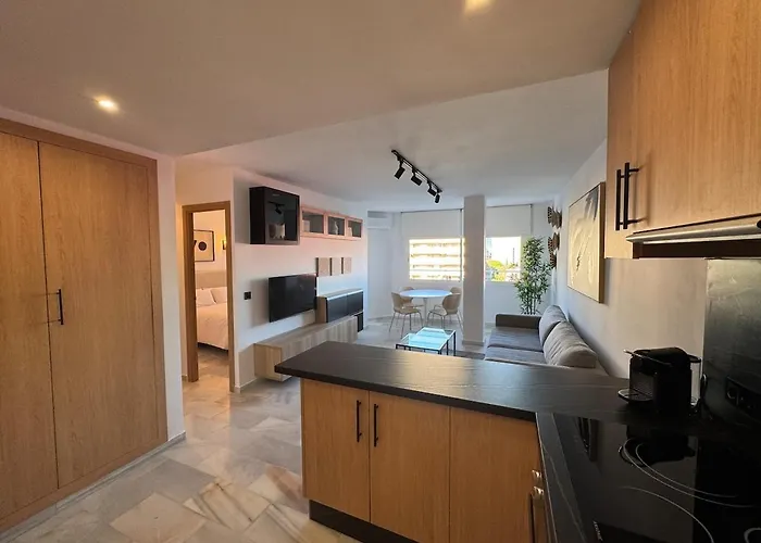 New In The Heart Of Puerto Banus Apartament Marbella